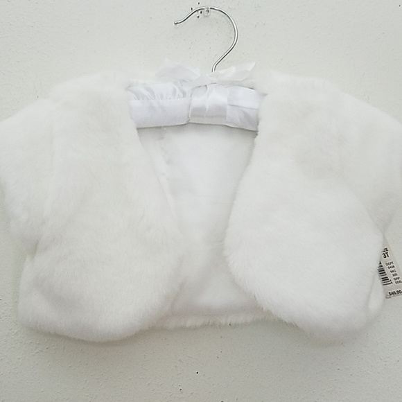 Edgehill Collection Other - 🆕️ Edgehill Collection Faux Fur